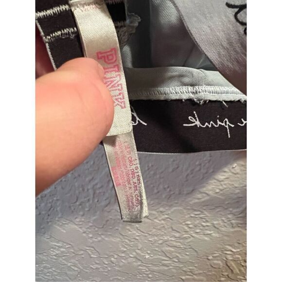 PINK By Victorias Secret Light Blue Lace Bralette Size Large - Picture 8 of 9